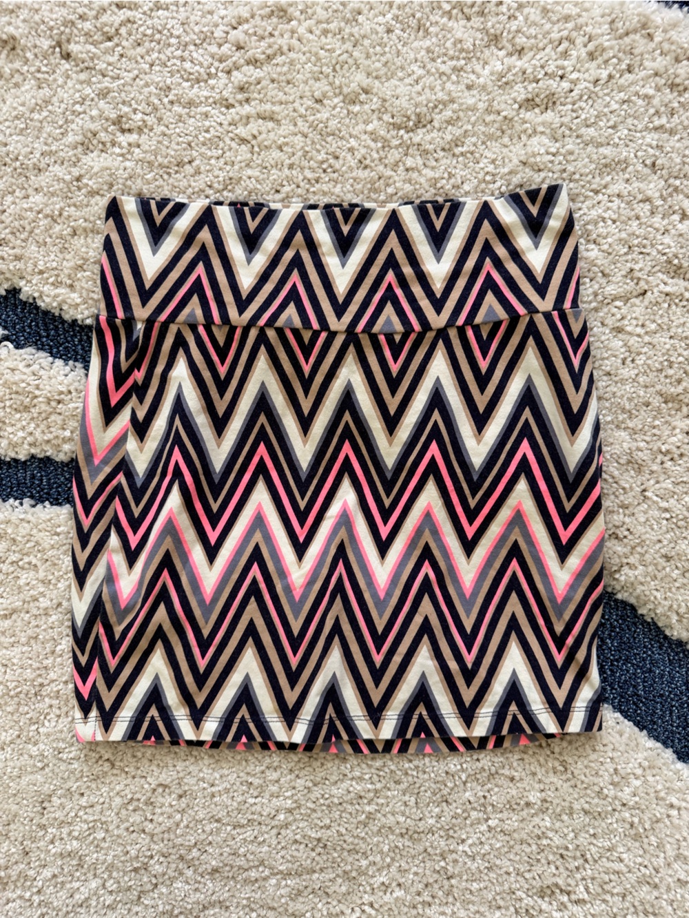 Charlotte Russe Black, Pink & Cream Chevron Mini Skirt